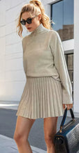 Load image into Gallery viewer, * NEW Knitted Set - comes in two colours beige and pink