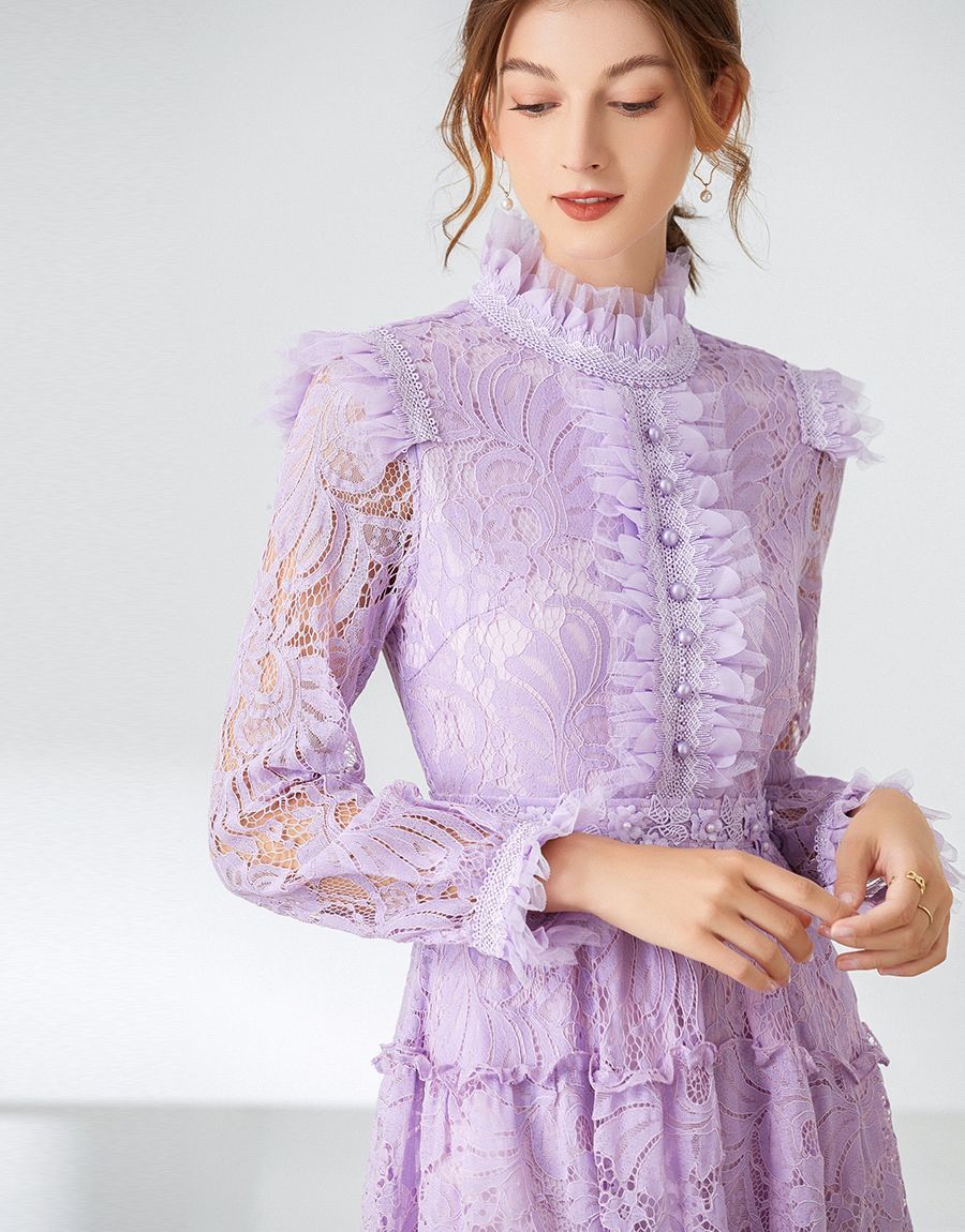 lavendar lace dress  sample sale